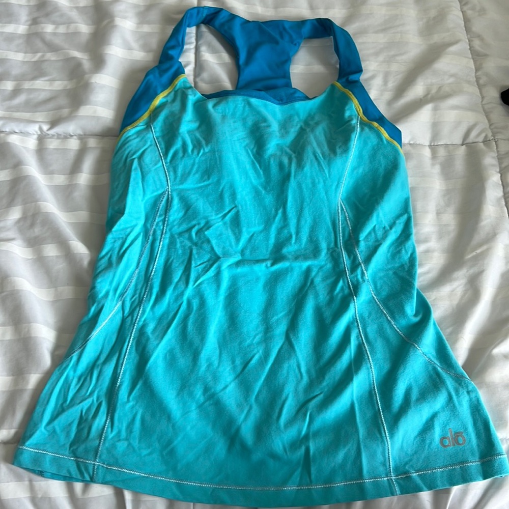 Alo yoga top